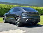 2026 Porsche Macan 4 Electric