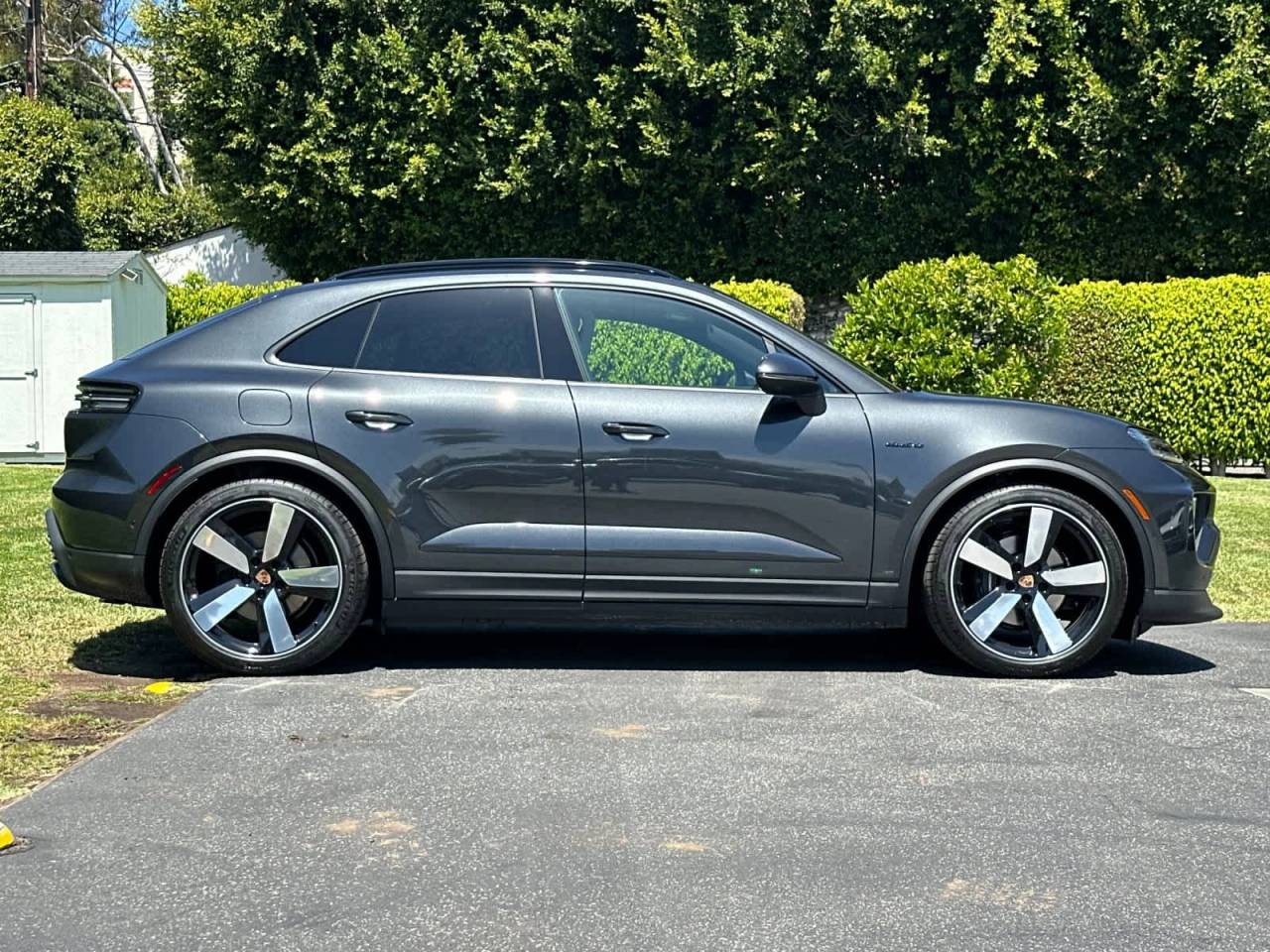 2026 Porsche Macan 4 Electric