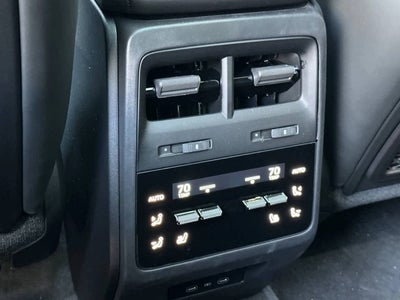 2025 Porsche Macan Electric 4