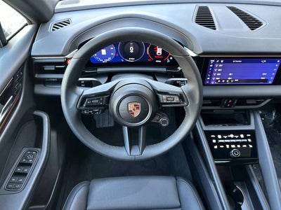 2025 Porsche Macan Electric 4