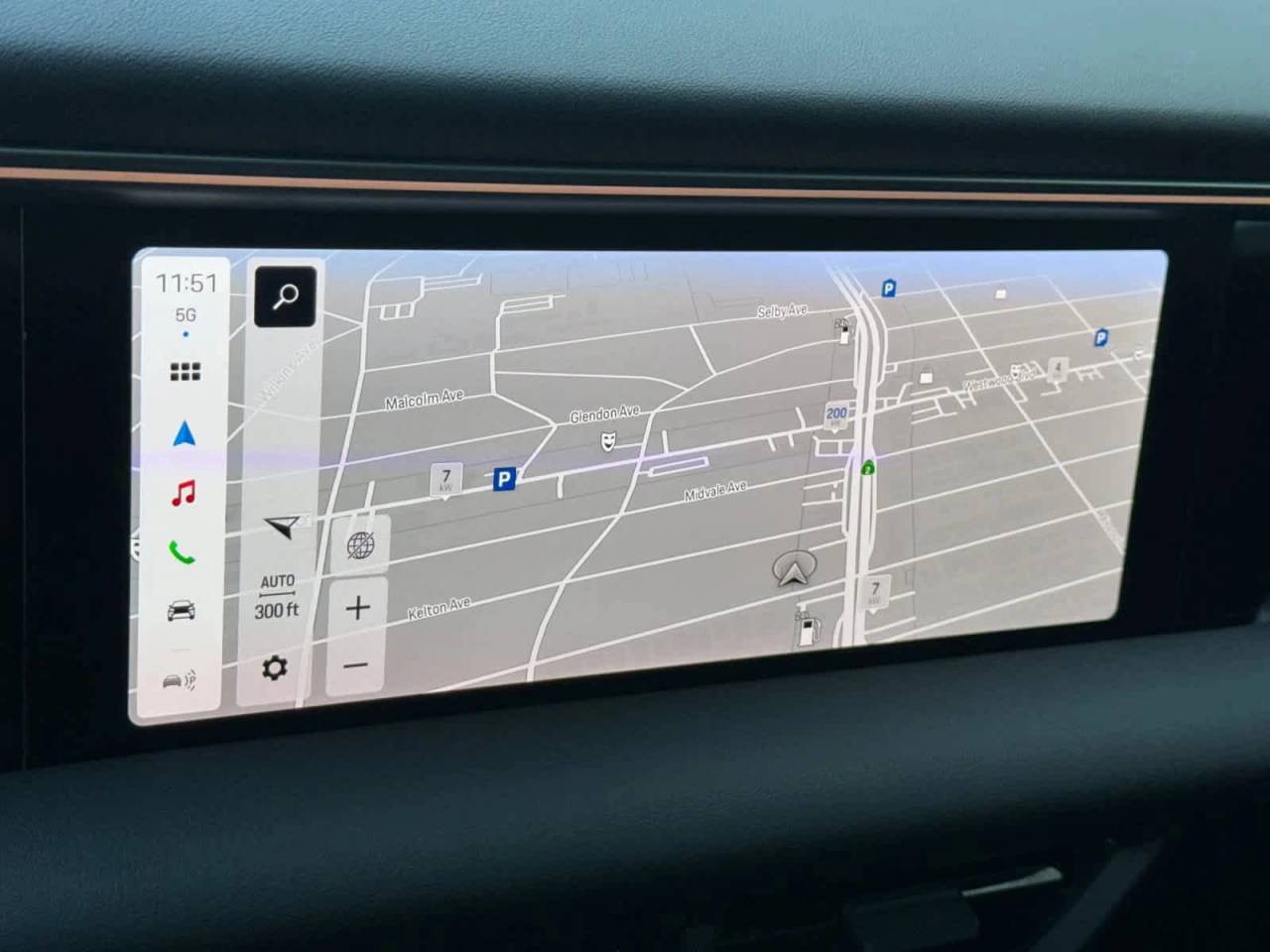 2025 Porsche Macan Electric 4