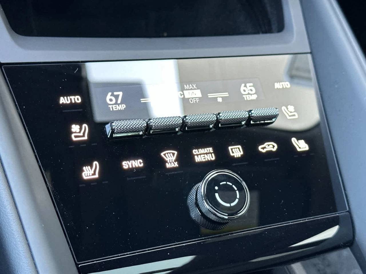 2025 Porsche Macan Electric 4