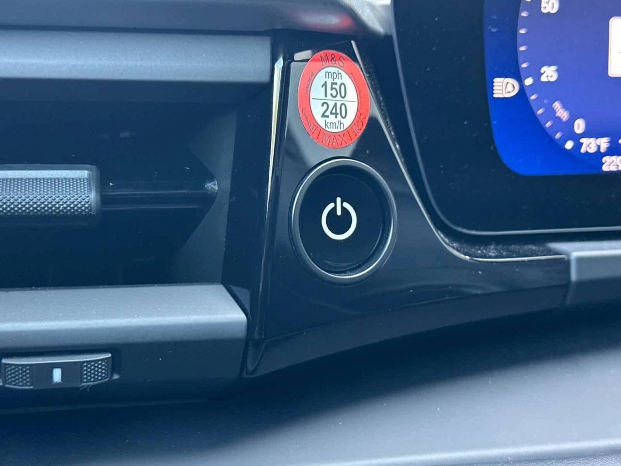 2025 Porsche Macan Electric 4