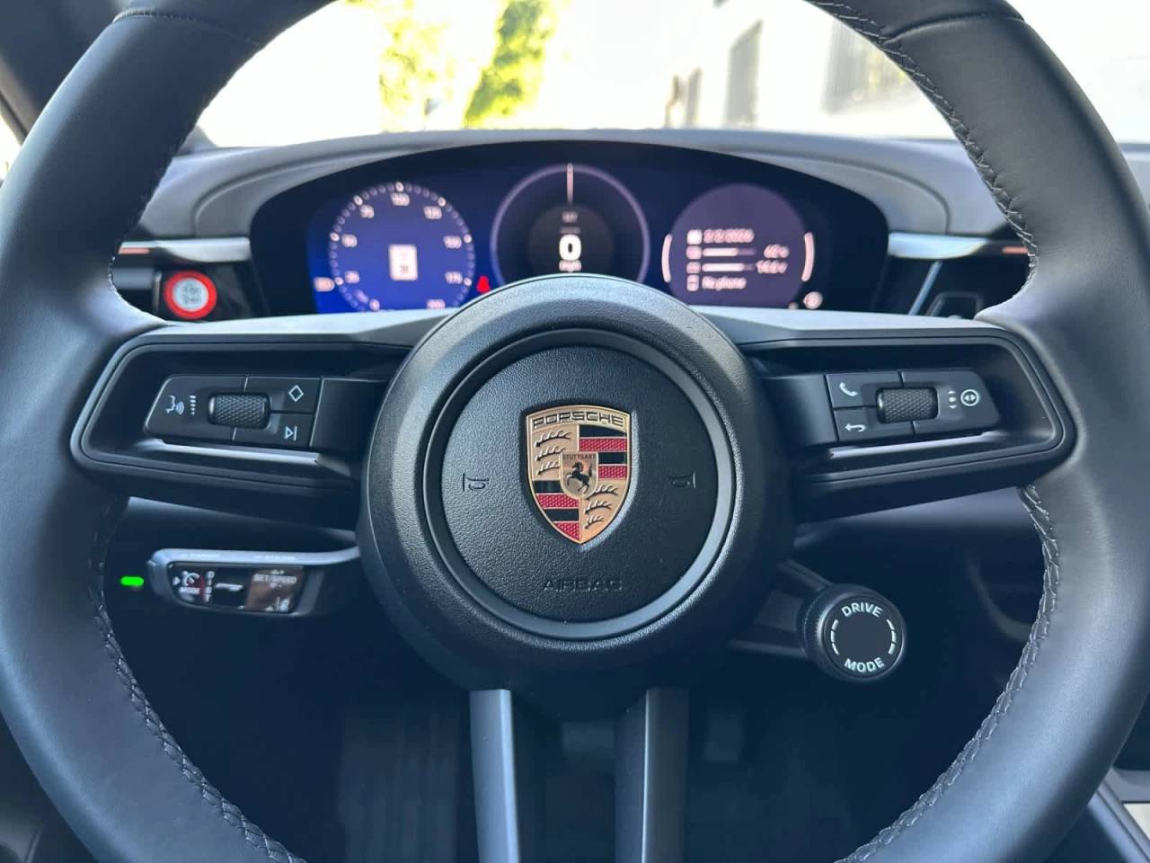 2025 Porsche Macan Electric 4