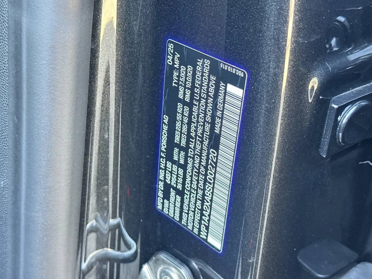 2025 Porsche Macan Electric 4