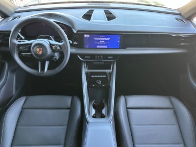 2026 Porsche Macan Macan 4 Electric