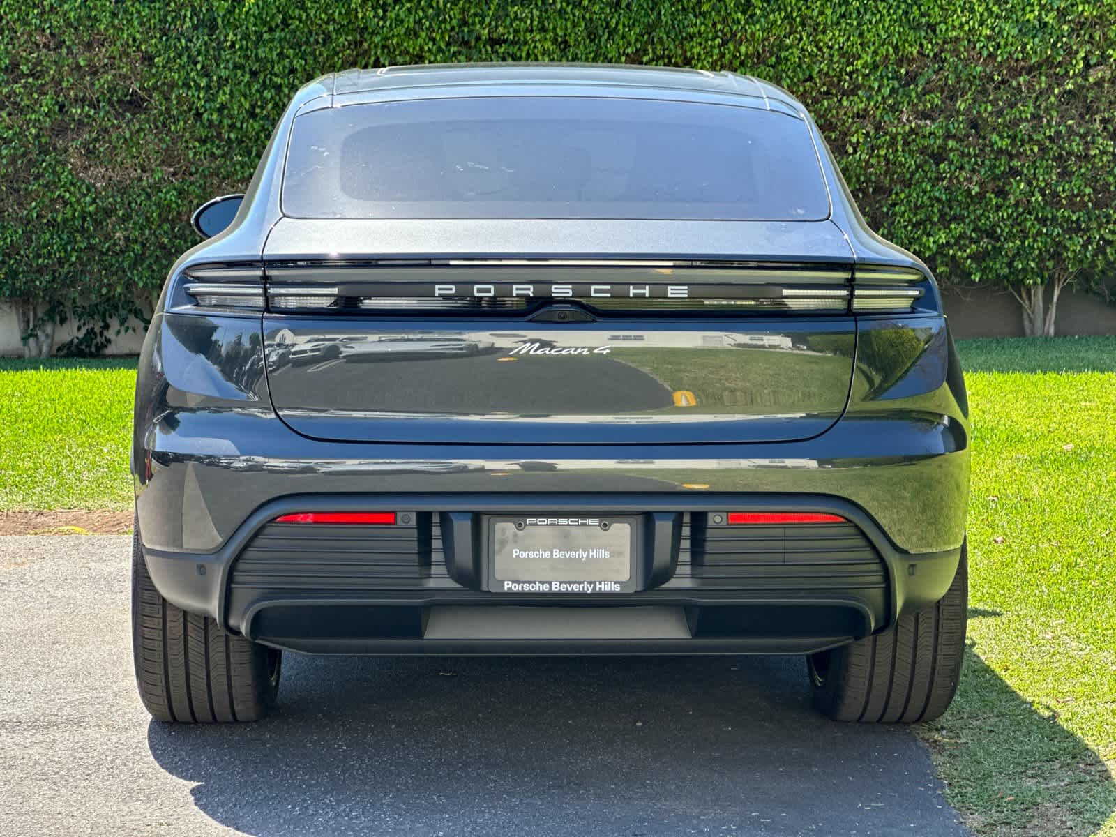 2026 Porsche Macan Macan 4 Electric