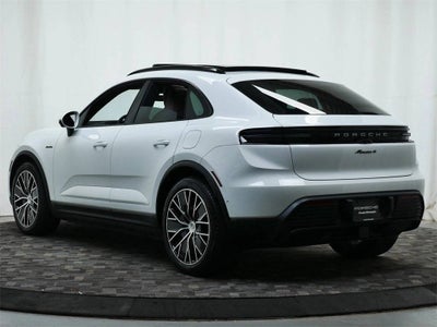 2025 Porsche Macan Electric 4