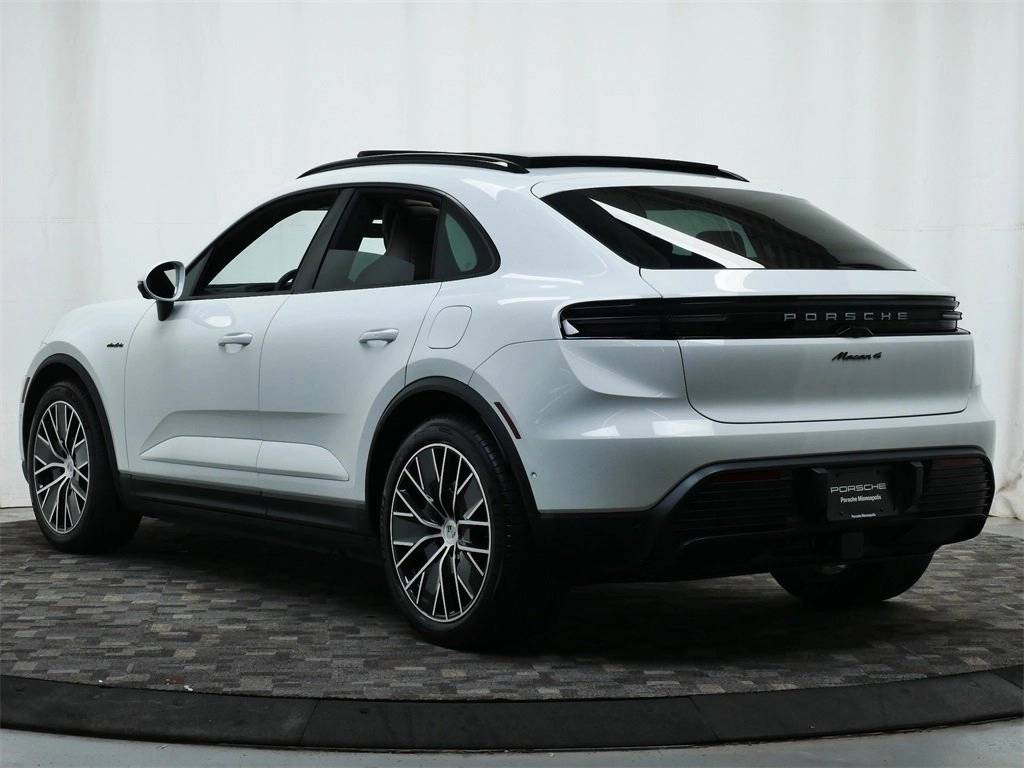 2025 Porsche Macan Electric 4