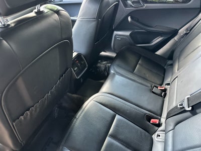 2021 Porsche Macan Macan S