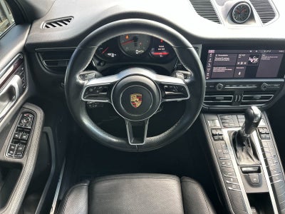 2021 Porsche Macan Macan S