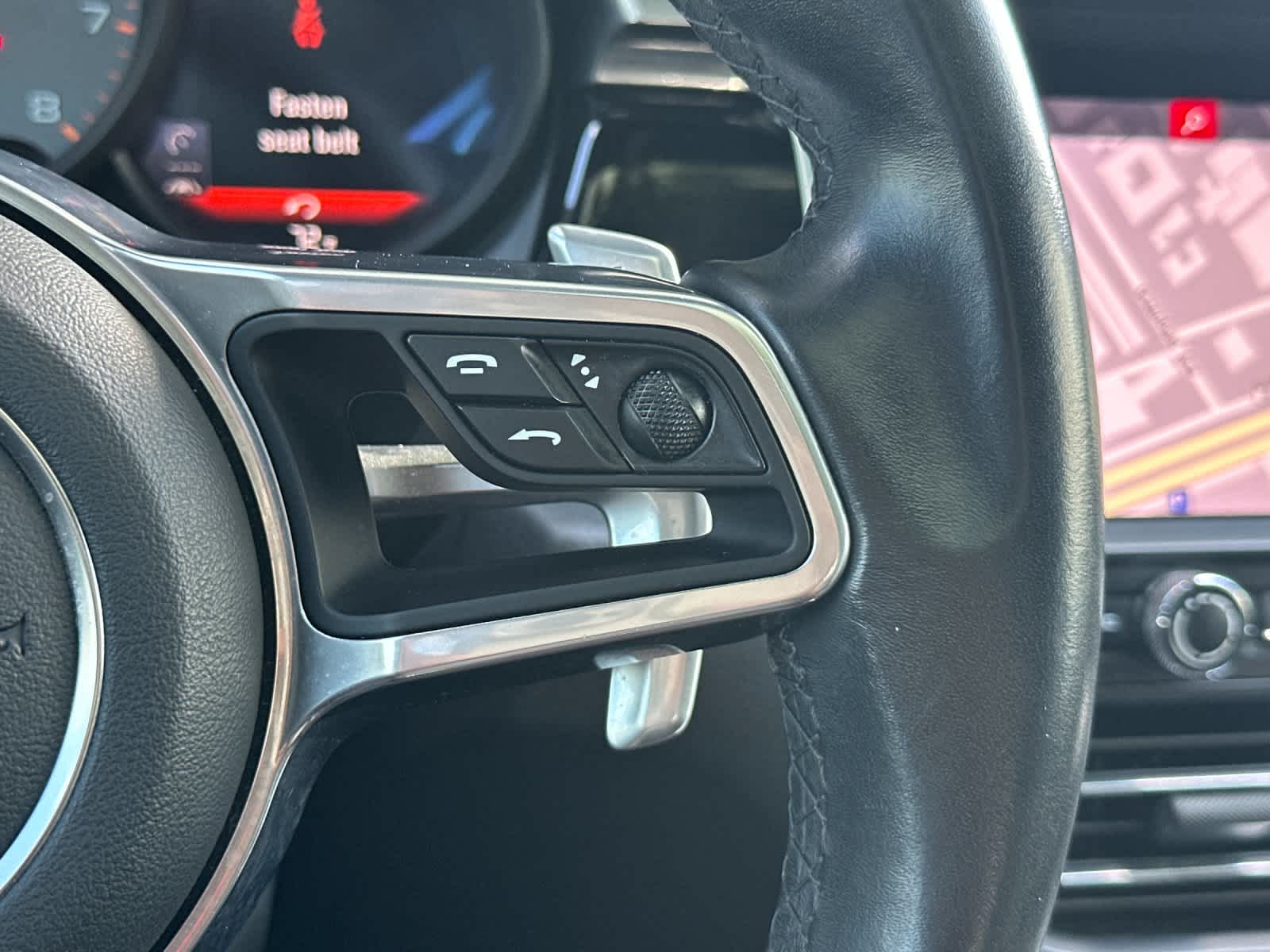 2021 Porsche Macan Macan S