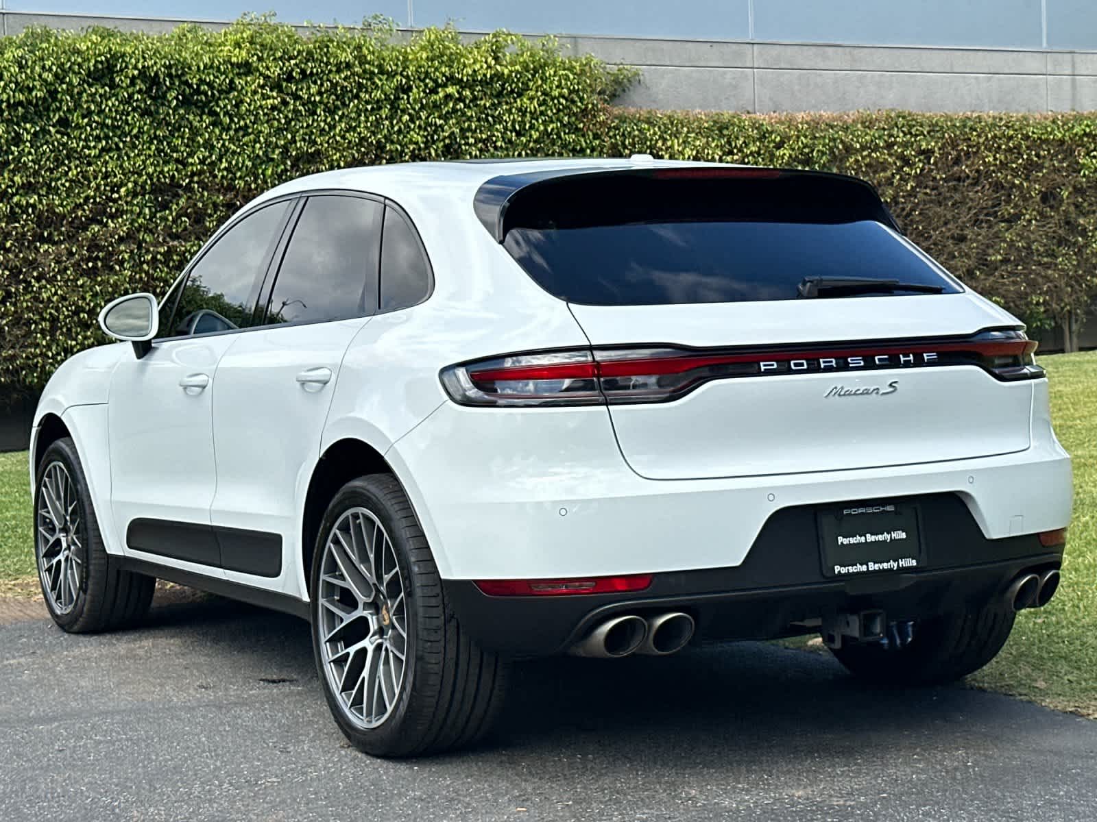 2021 Porsche Macan Macan S