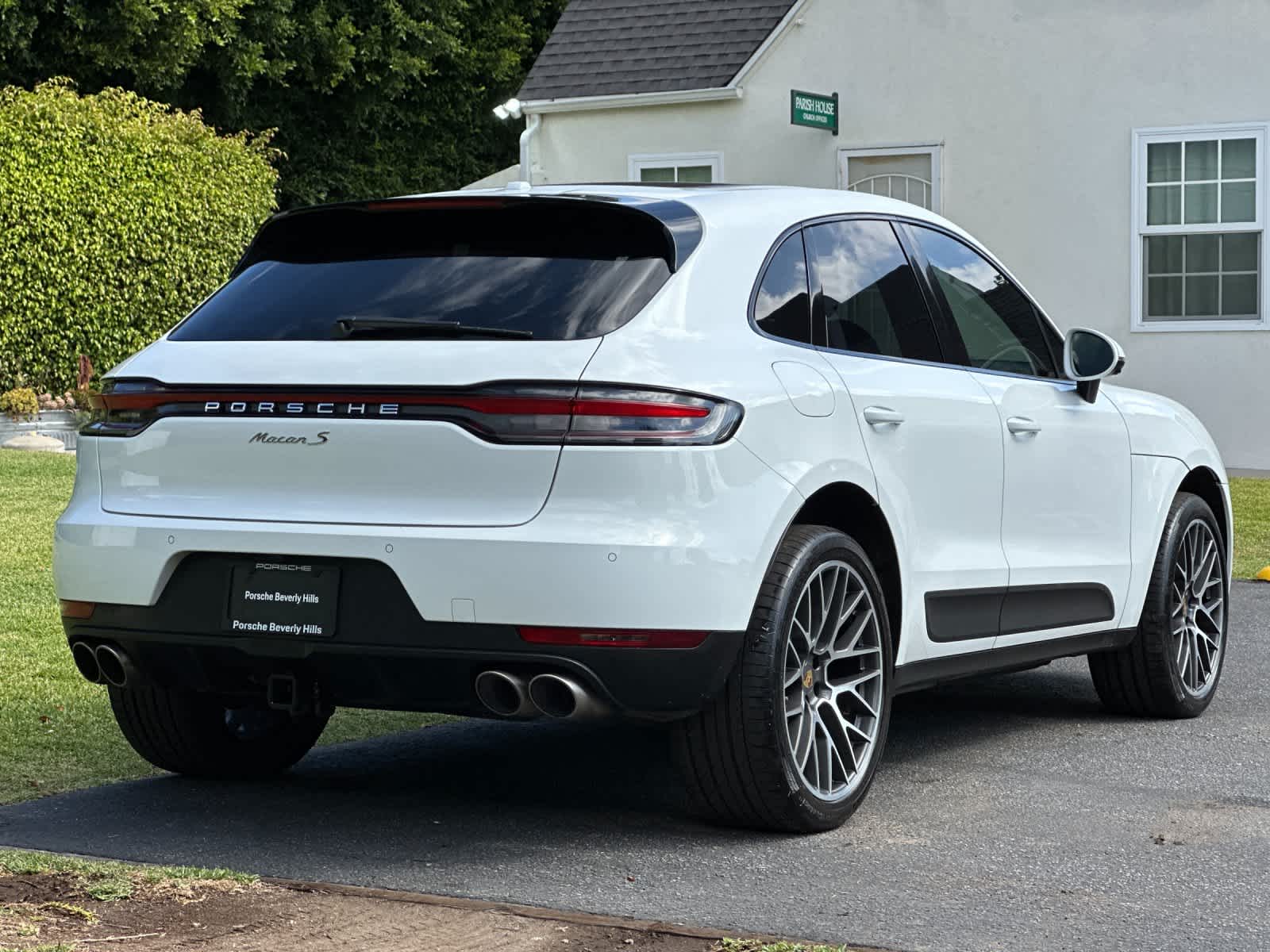 2021 Porsche Macan Macan S
