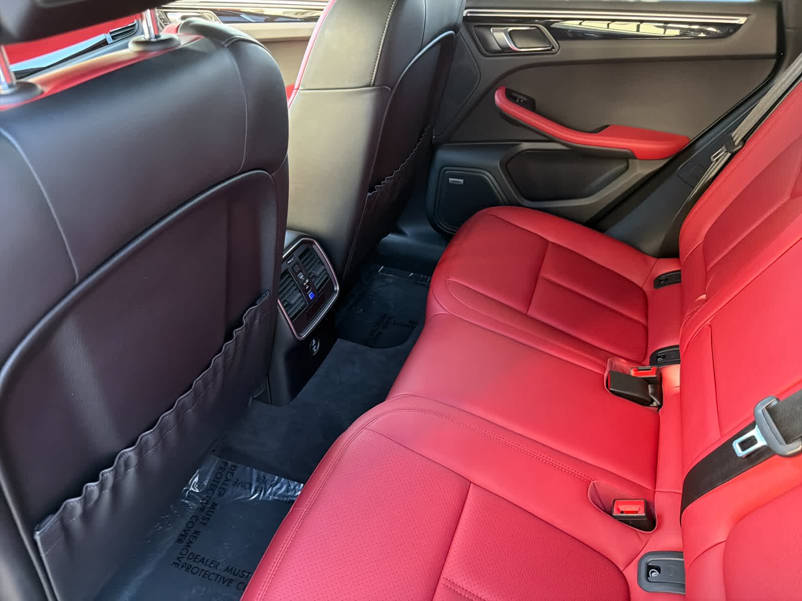 2021 Porsche Macan Macan S