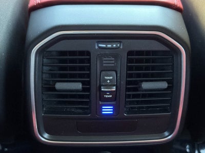 2021 Porsche Macan Macan S