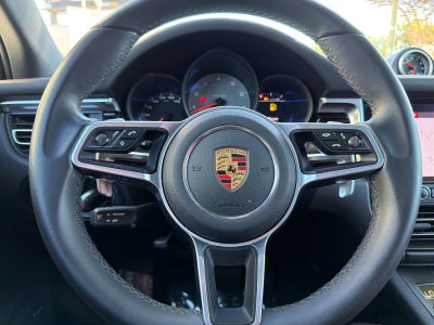 2021 Porsche Macan Macan S