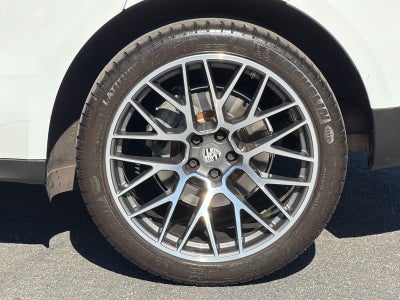 2021 Porsche Macan Macan S