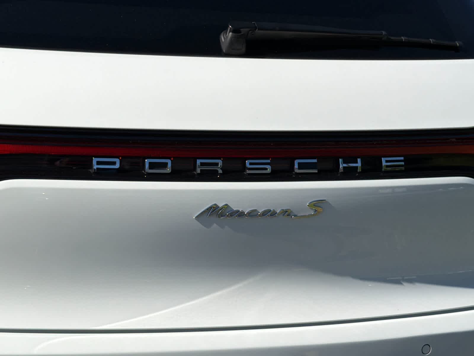 2021 Porsche Macan Macan S