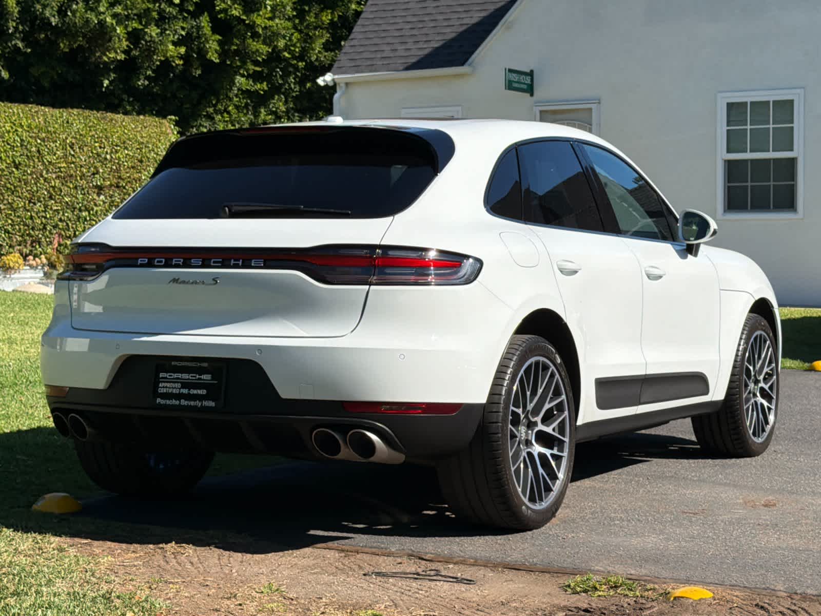2021 Porsche Macan Macan S