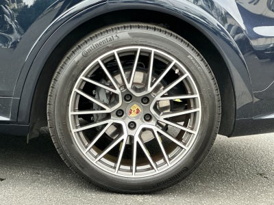 2023 Porsche Cayenne S