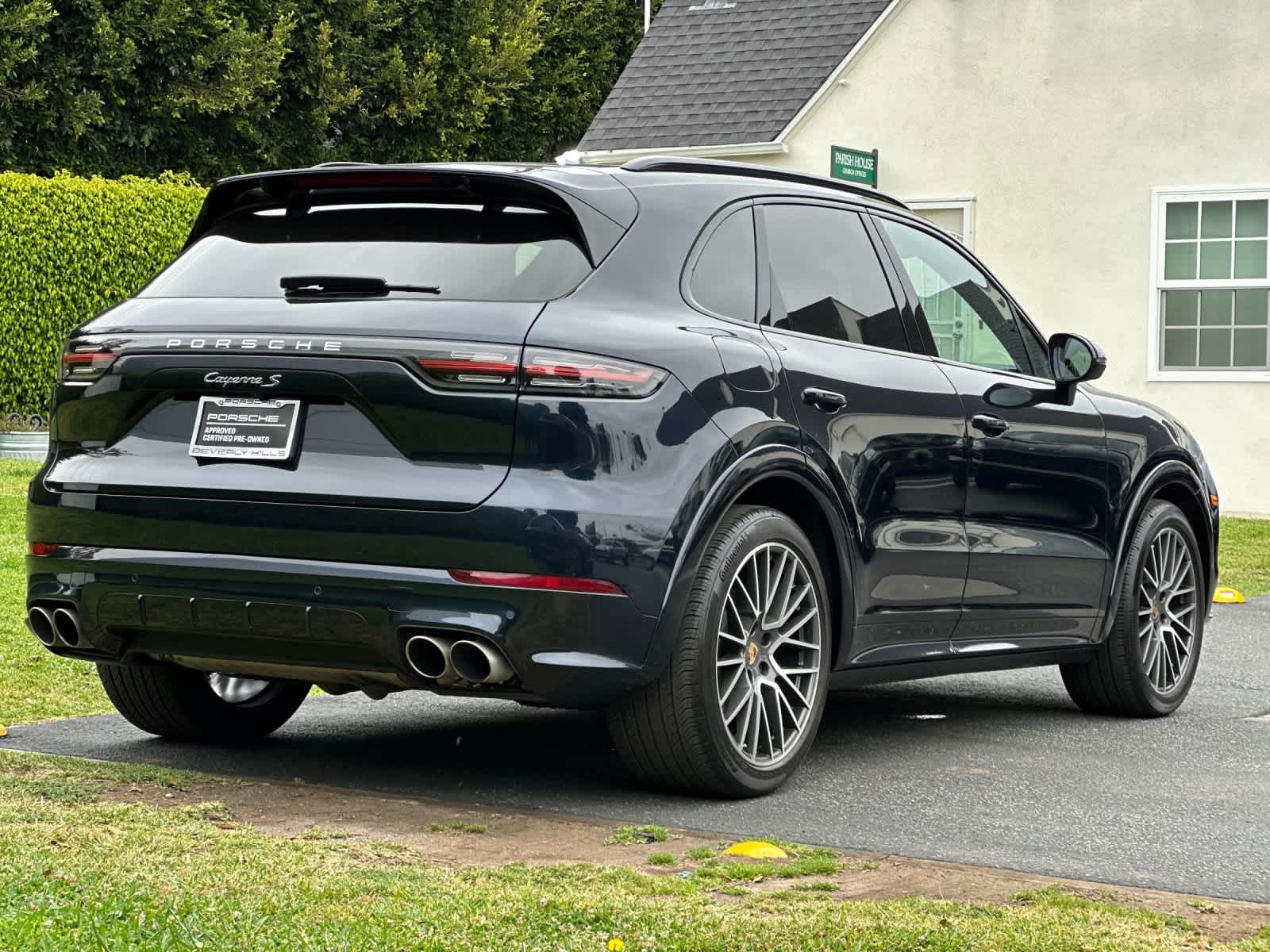 2023 Porsche Cayenne S
