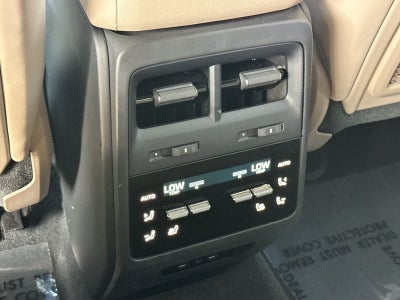 2025 Porsche Macan Macan 4S Electric