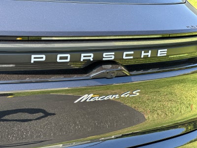 2025 Porsche Macan Macan 4S Electric