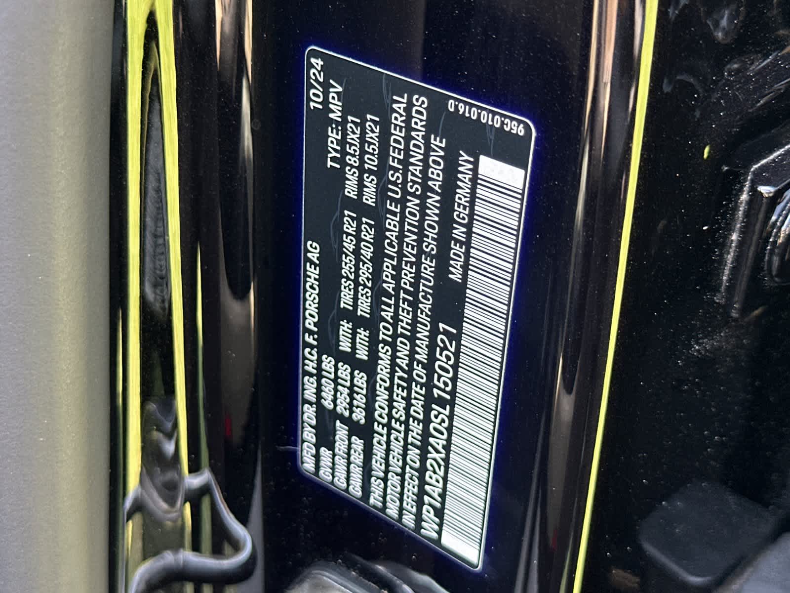 2025 Porsche Macan Macan 4S Electric