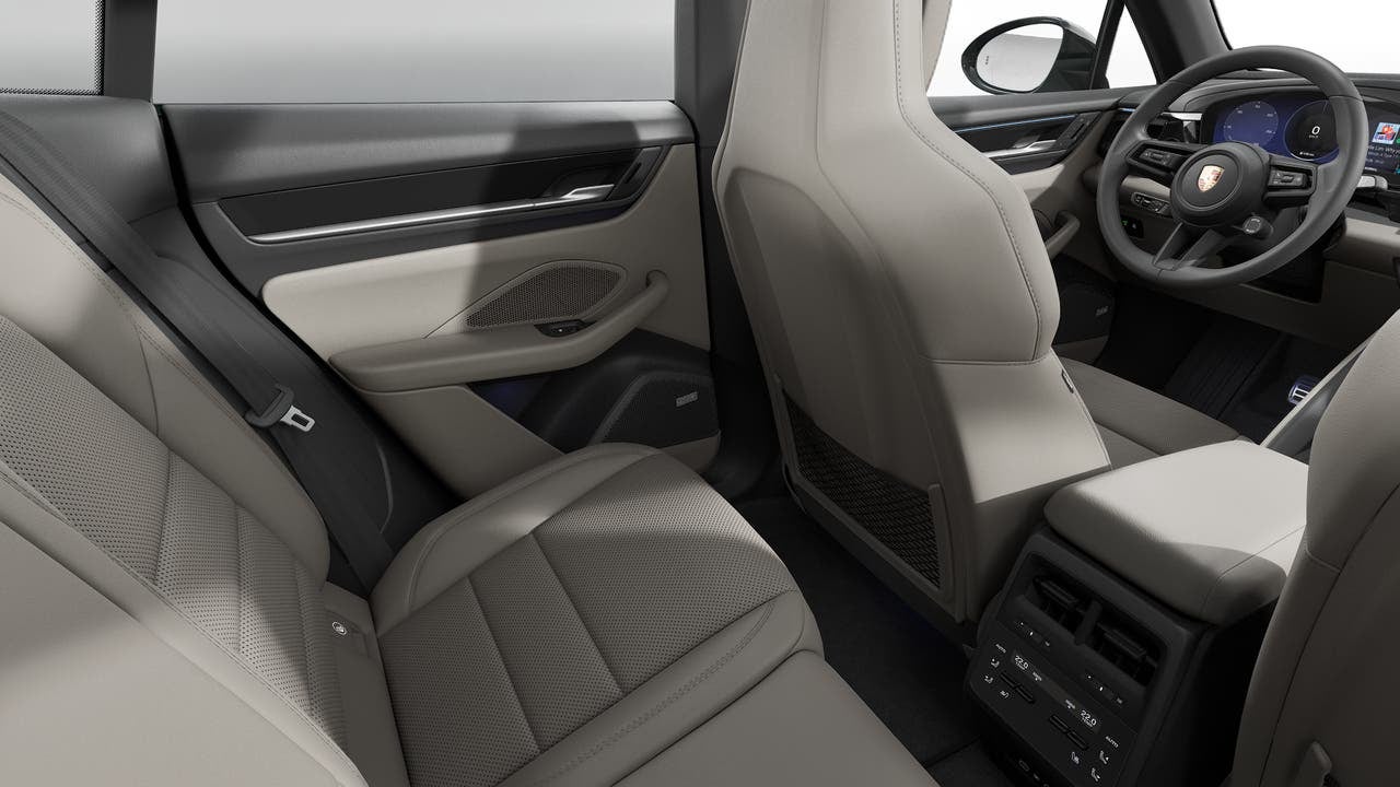 2025 Porsche Macan Macan 4S Electric