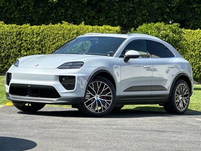 2026 Porsche Macan 4S Electric