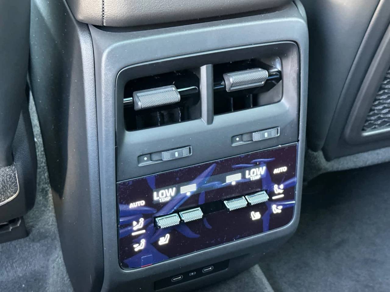 2026 Porsche Macan 4S Electric