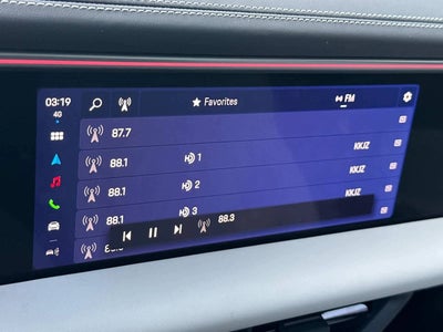 2025 Porsche Macan 4S Electric