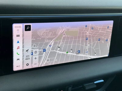 2025 Porsche Macan 4S Electric