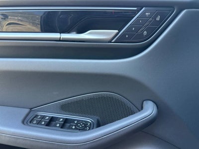 2026 Porsche Macan 4S Electric