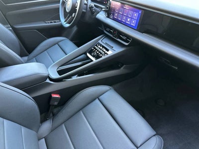 2026 Porsche Macan 4S Electric