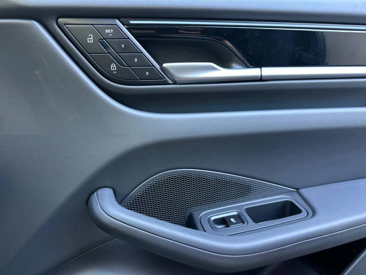 2026 Porsche Macan 4S Electric