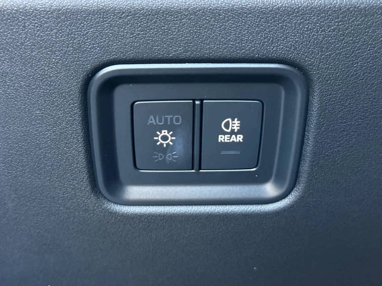 2026 Porsche Macan 4S Electric