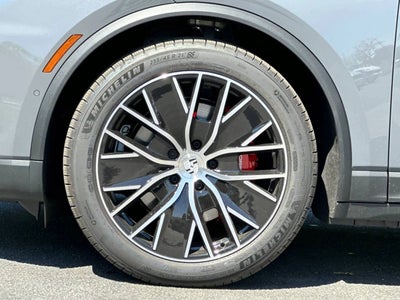 2026 Porsche Macan 4S Electric