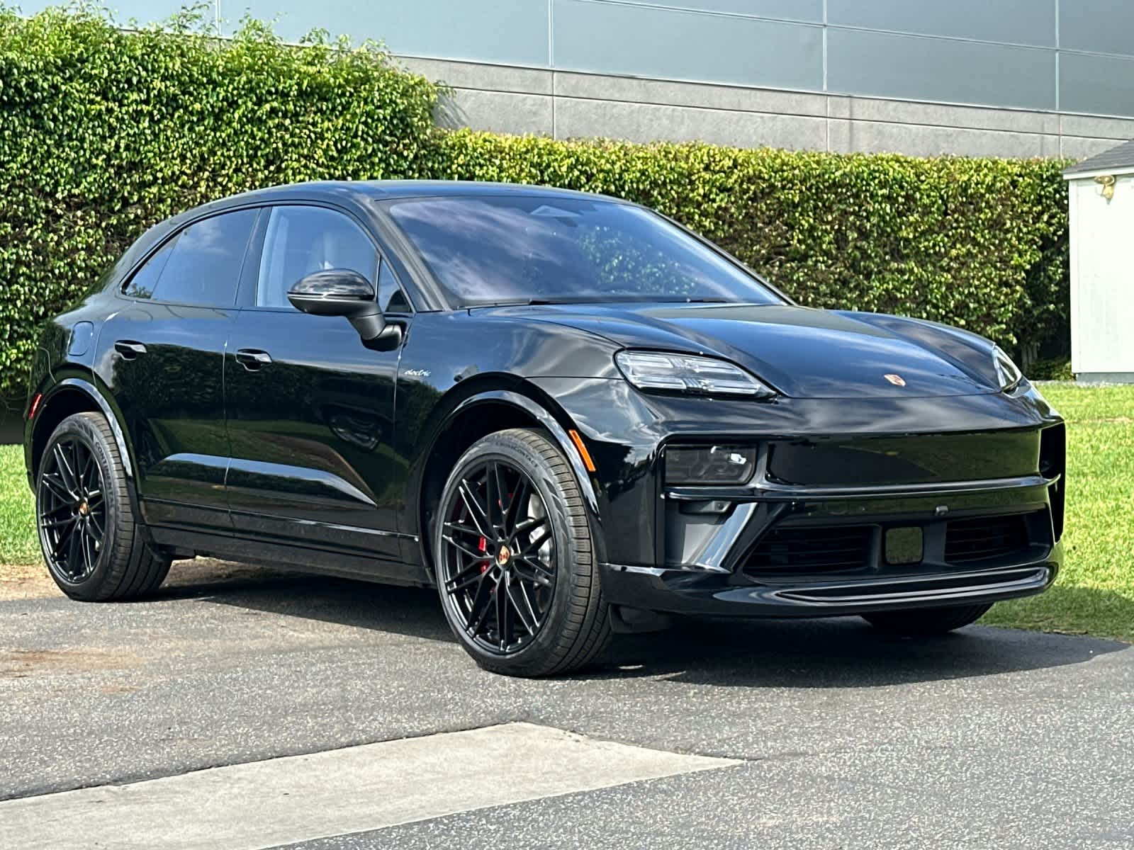 2026 Porsche Macan Macan 4S Electric