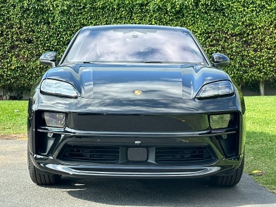 2026 Porsche Macan Macan 4S Electric