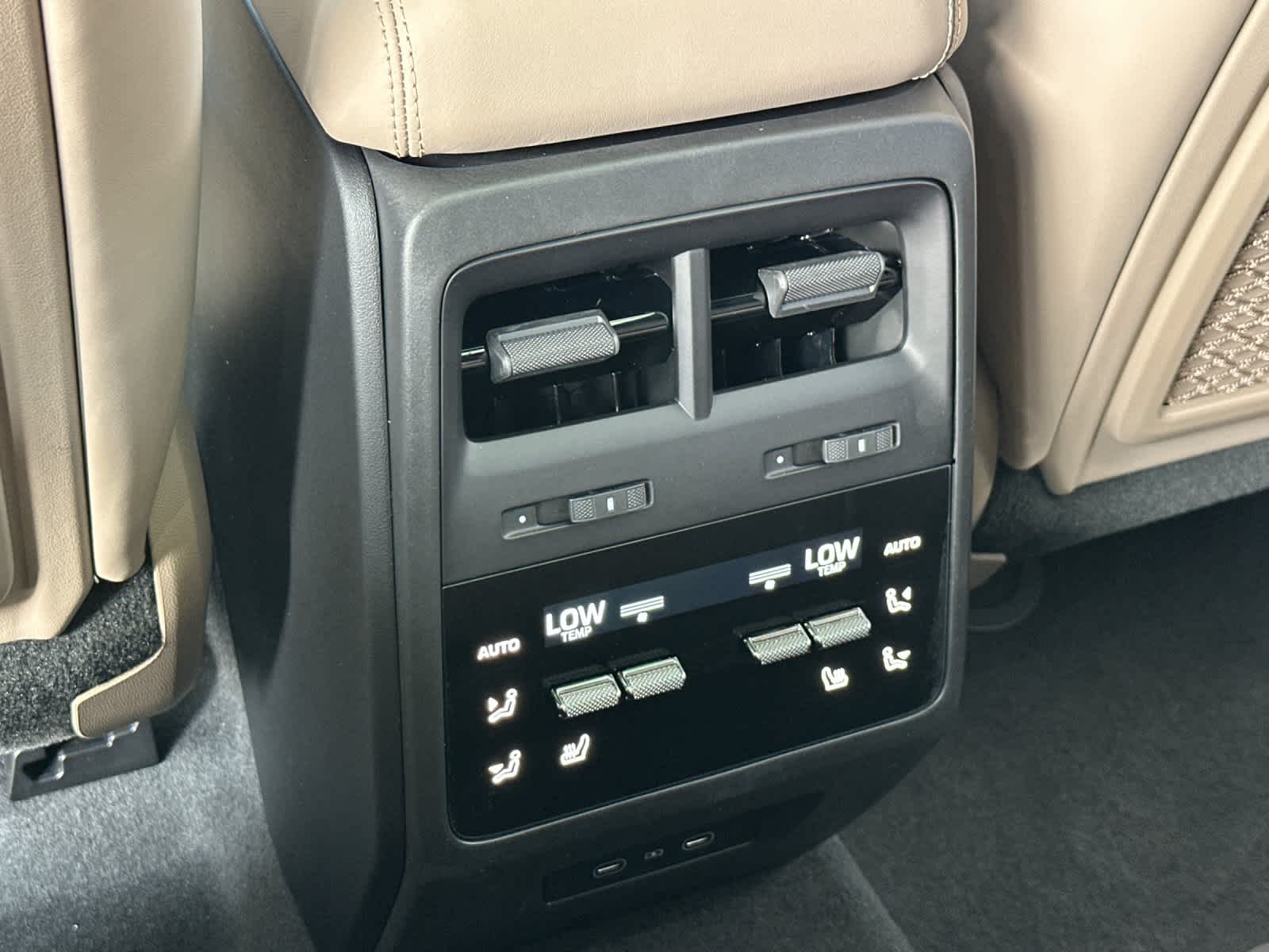 2026 Porsche Macan Macan 4S Electric