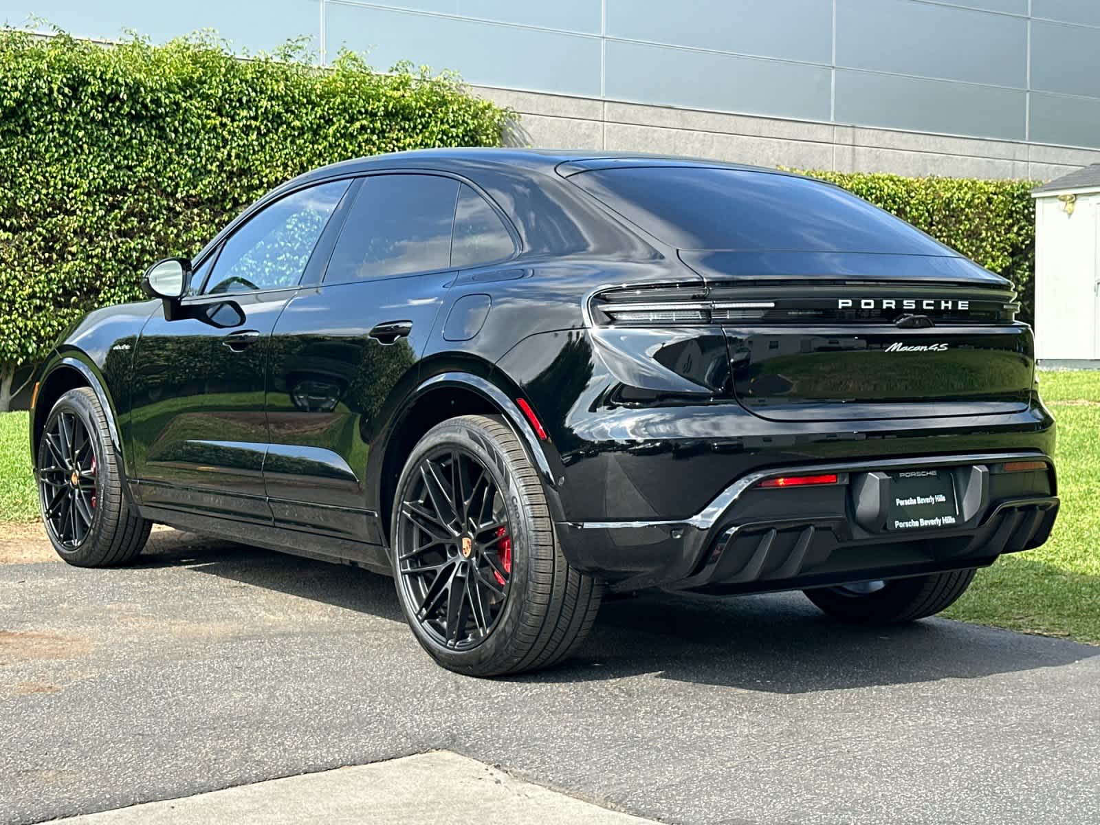 2026 Porsche Macan Macan 4S Electric