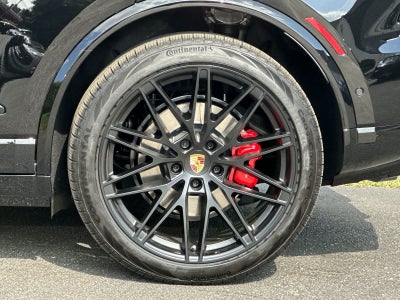 2026 Porsche Macan Macan 4S Electric