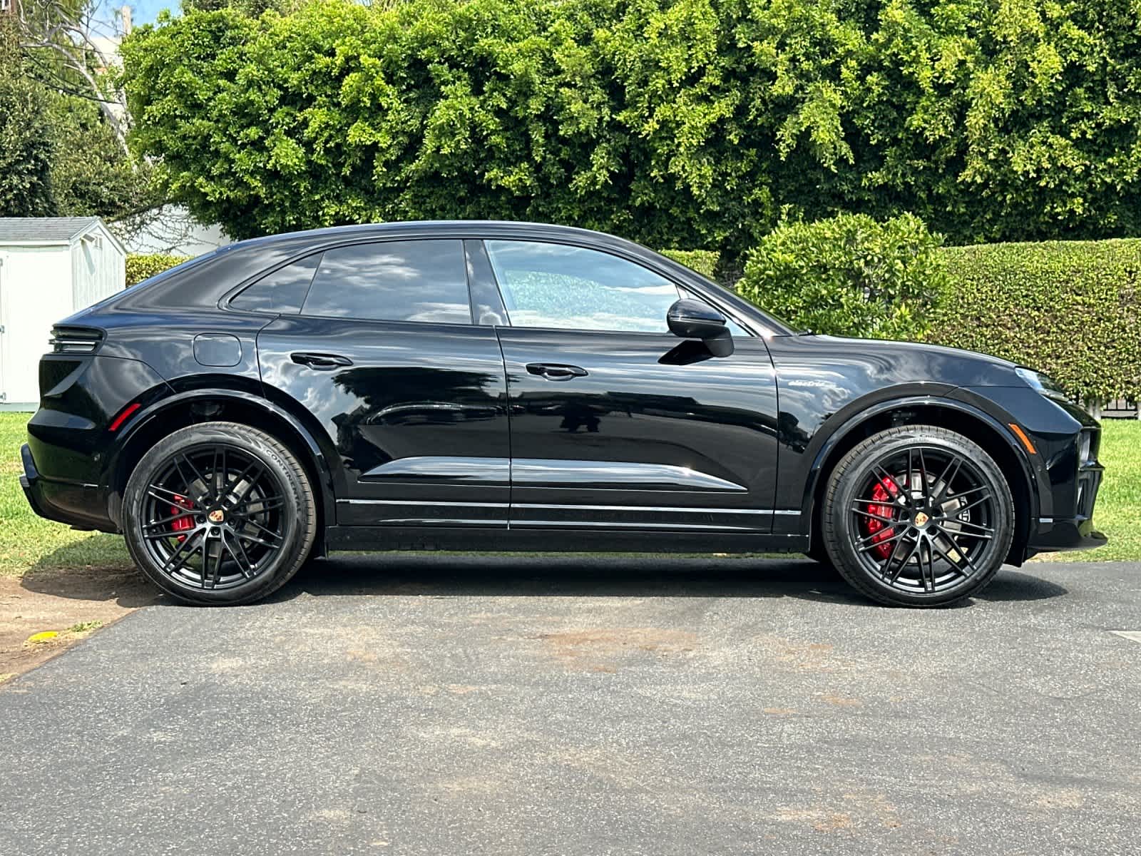 2026 Porsche Macan Macan 4S Electric