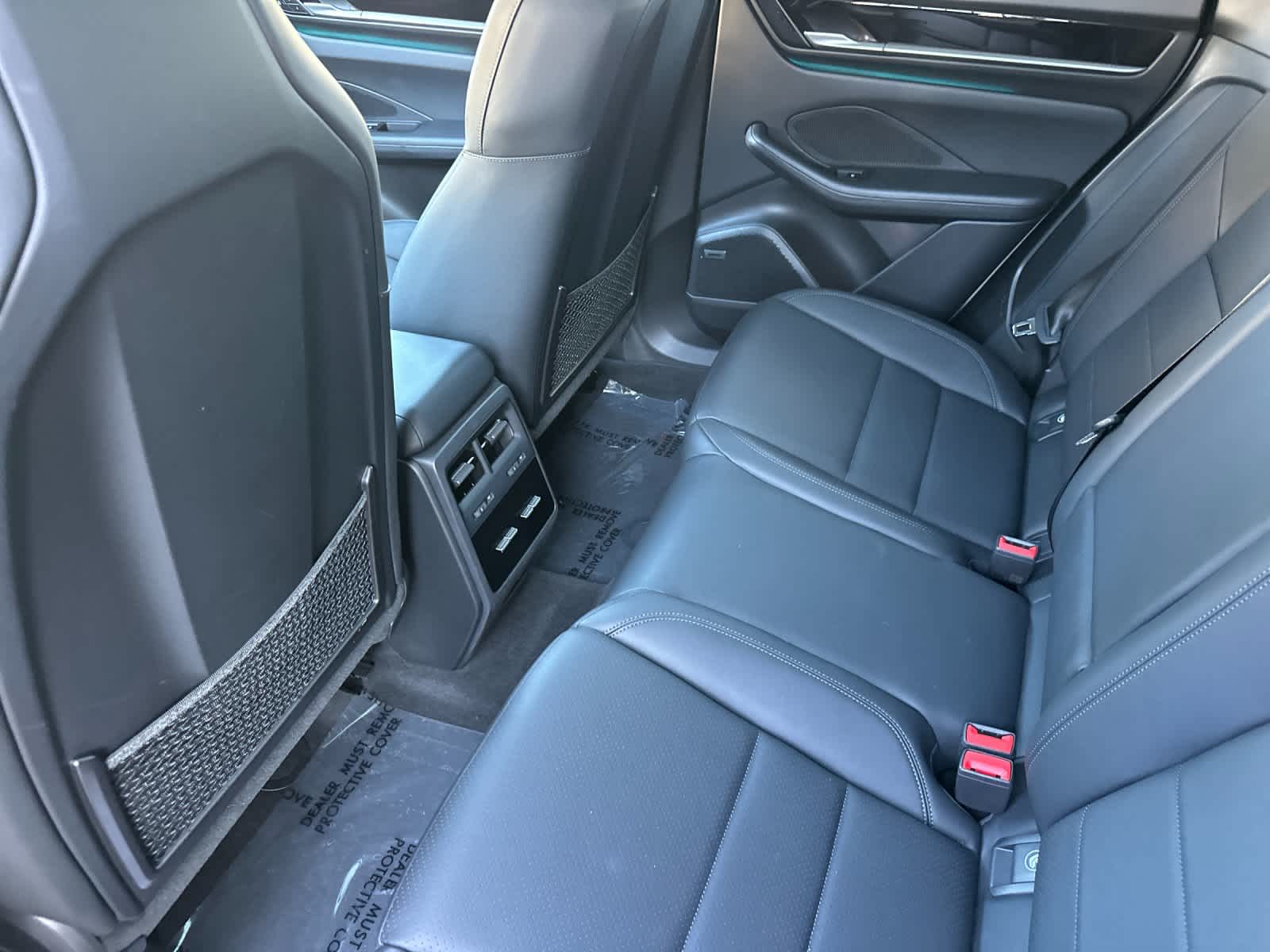 2025 Porsche Macan Macan 4S Electric