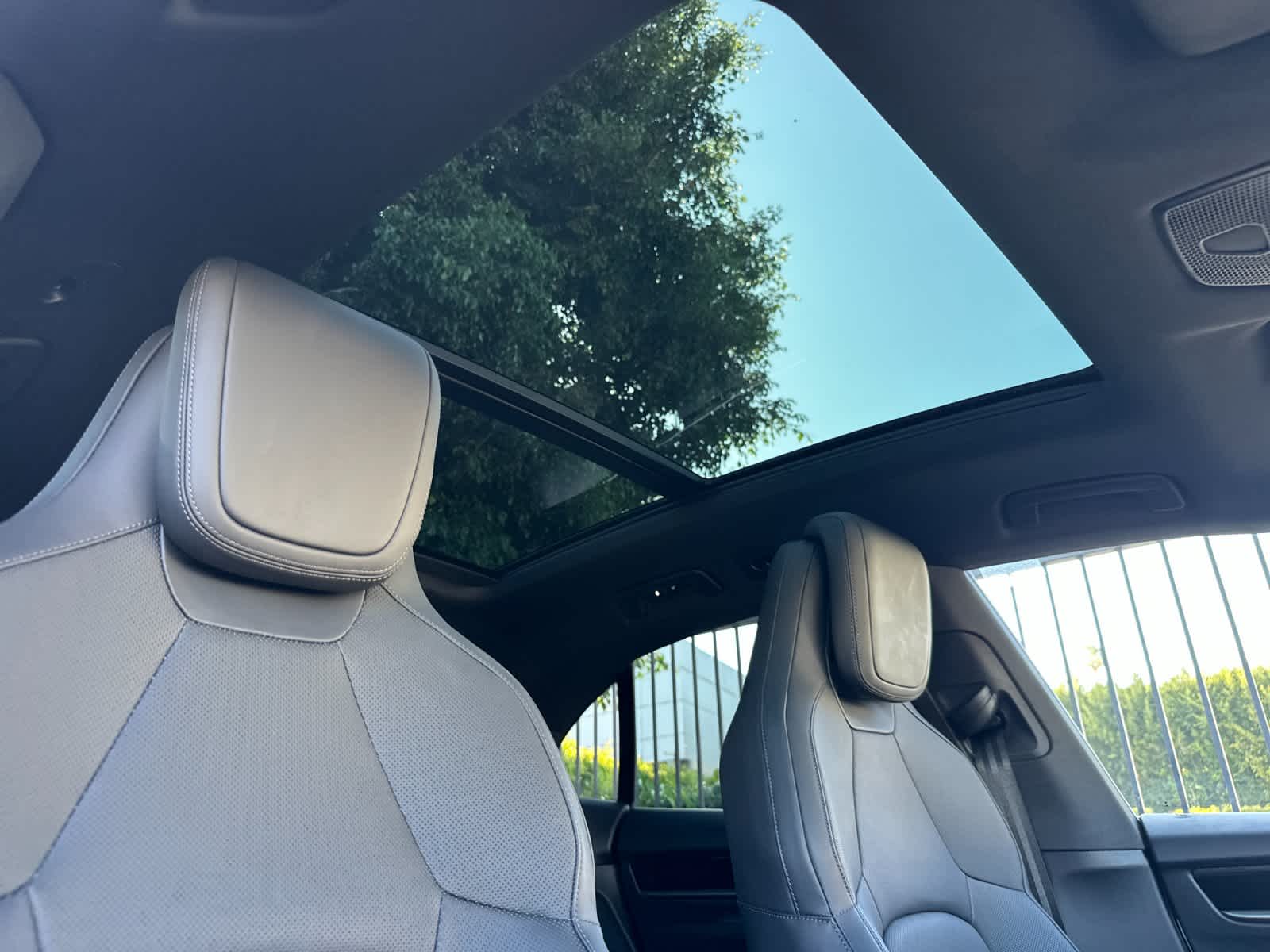2025 Porsche Macan Macan 4S Electric