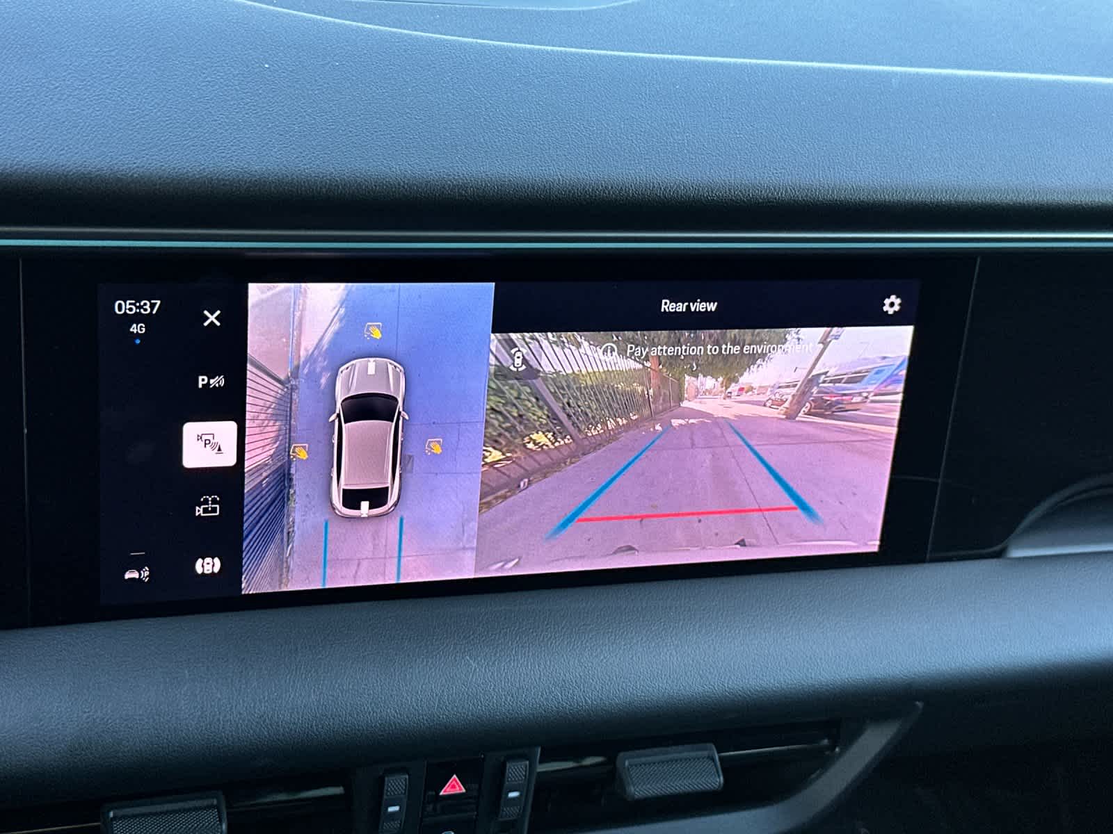 2025 Porsche Macan Macan 4S Electric