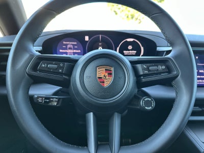 2025 Porsche Macan Macan 4S Electric