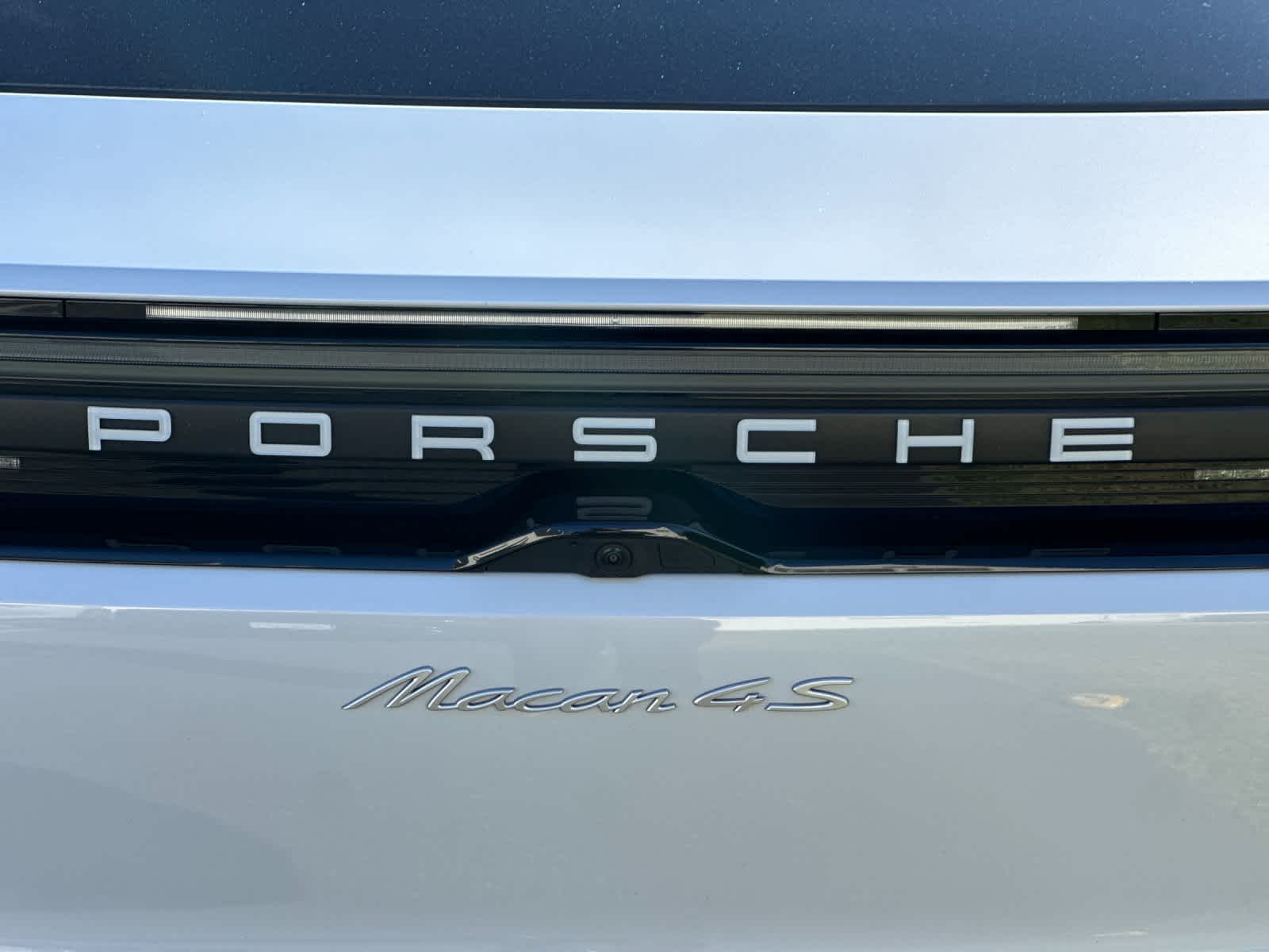 2025 Porsche Macan Macan 4S Electric